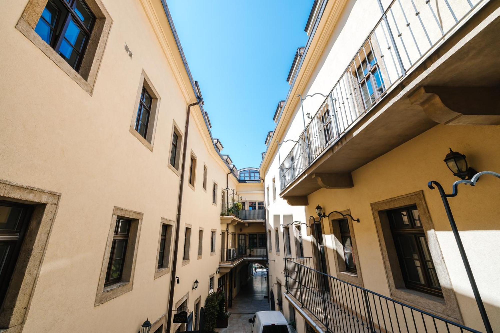 Michalska Residences Bratislava Exterior foto